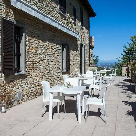 Casa Bardacchino * Mango